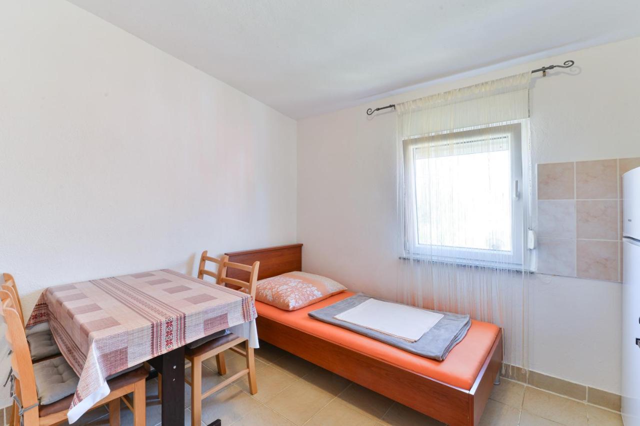 Apartments With A Parking Space Nin, Zadar - 19555 Εξωτερικό φωτογραφία